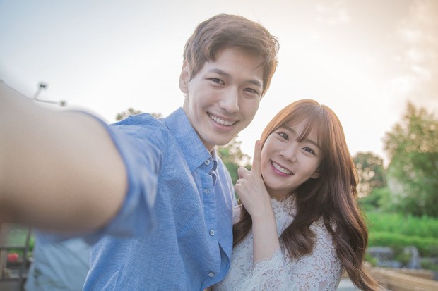 Age of Youth (2016)/Dok.JTBC