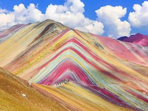 Fenomena Geologi Unik Gunung Pelangi, Indonesia Juga Punya