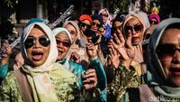 Hebohnya Emak-emak Pawai 1 Muharram di Jakarta Islamic Center