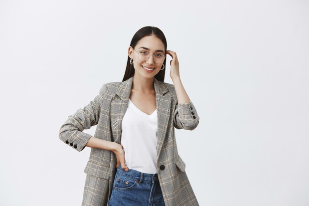 Ilustrasi perempuan karier/Foto: Freepik/cookie_studio