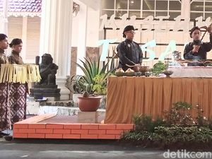 Sambut 1 Suro, Museum Tosan Aji Purworejo Gelar Jamasan Pusaka