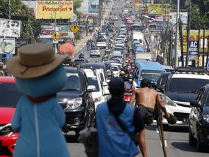 Kepadatan Jalur Puncak Saat Libur Tahun Baru Islam