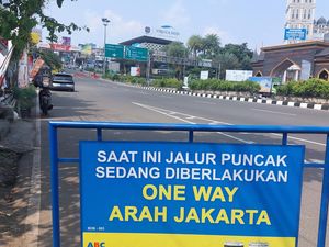 Polisi Terapkan One Way Arah Jakarta, Kendaraan Menuju Puncak Disetop