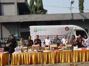 Polisi-Jaksa Musnahkan Barang Bukti 481 Senjata Api di Jaksel