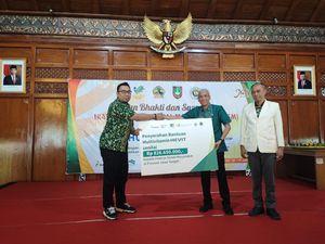 Penyaluran Donasi Bagi Warga Jateng