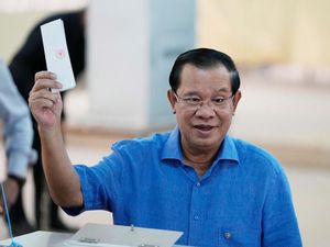 Putra Kesayangan Hun Sen Digadang Jadi Penguasa Baru Kamboja