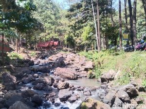 Curug Leles di Majalengka, Hidden Gem di Kaki Gunung Ciremai Curug Leles di Majalengka, Hidden Gem di Kaki Gunung Ciremai