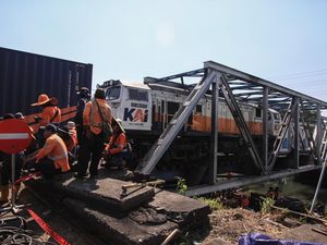 Kecelakaan Kereta Api di Semarang, Begini Kesaksian Penumpang Kecelakaan Kereta Api di Semarang, Begini Kesaksian Penumpang