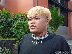 Sule soal Nathalie Holscher Lepas Hijab: Dia Memang Cantik! Sule soal Nathalie Holscher Lepas Hijab: Dia Memang Cantik!