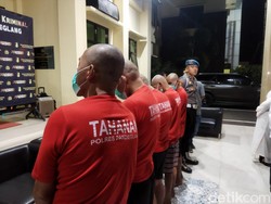 5 Pengedar Uang Palsu Senilai Rp 15 T Ditangkap, Pencetak Diburu