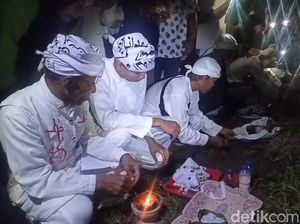 Gambaran Pelaksanaan Tradisi Tabot di Bengkulu Beserta Sejarahnya Gambaran Pelaksanaan Tradisi Tabot di Bengkulu Beserta Sejarahnya