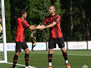 Laga Uji Coba: Milan Gilas Lumezzane 7-0