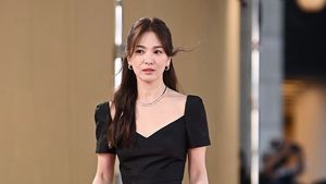 Adu Gaya Song Hye Kyo, Bae Suzy, dan 8 Artis Korea di Blue Dragon Awards
