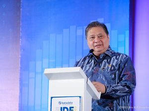 Airlangga Ungkap Jurus Pemerintah Keluar dari Middle Income Trap Airlangga Ungkap Jurus Pemerintah Keluar dari Middle Income Trap