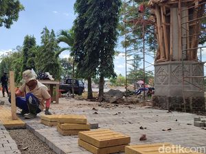 Alun-alun Ciamis Direvitalisasi, Warga: Kapan Selesainya?