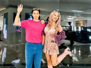 Adu Gaya 7 Artis dan Selebgram Indonesia di Premier Film Barbie Adu Gaya 7 Artis dan Selebgram Indonesia di Premier Film Barbie