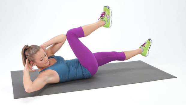 Bicycle crunch/ Foto: Pinterest.com/ popsugar Bicycle crunch