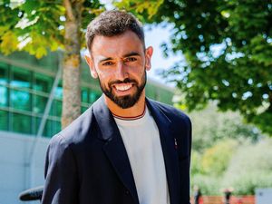 Bruno Fernandes Resmi Jadi Kapten Baru MU