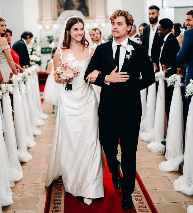 pernikahan barbara palvin dan dylan sprouse