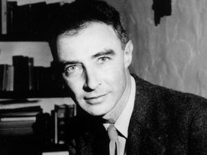 Makanan Kesukaan Oppenheimer Ternyata Berasal dari Indonesia Makanan Kesukaan Oppenheimer Ternyata Berasal dari Indonesia