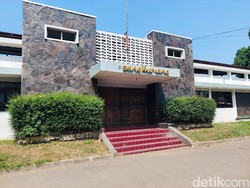 Lintasan Lari Stadion Sangkuriang Cimahi Juga Direvitalisasi