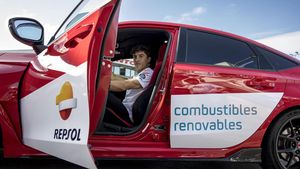 Marc Marquez Test Drive Honda Civic Type R Berbahan Bakar Minyak Jelantah