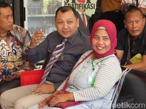 Masriah Penyiram Tinja Bantah Mau Tutup Akses Jalan Rumah Wiwik Masriah Penyiram Tinja Bantah Mau Tutup Akses Jalan Rumah Wiwik