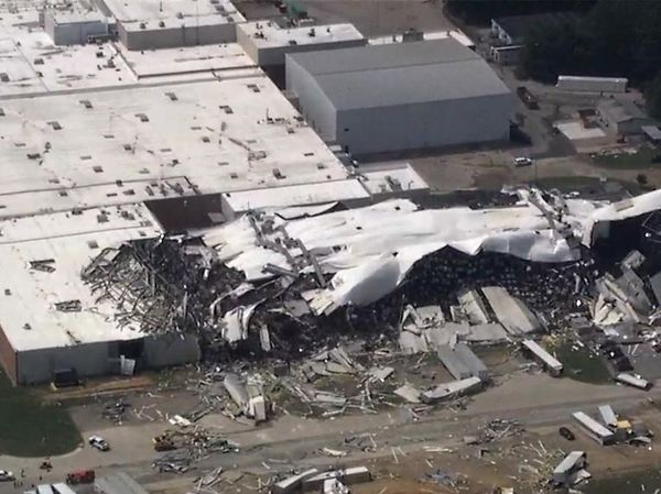 Pabrik Pfizer di AS Hancur Dihantam Tornado