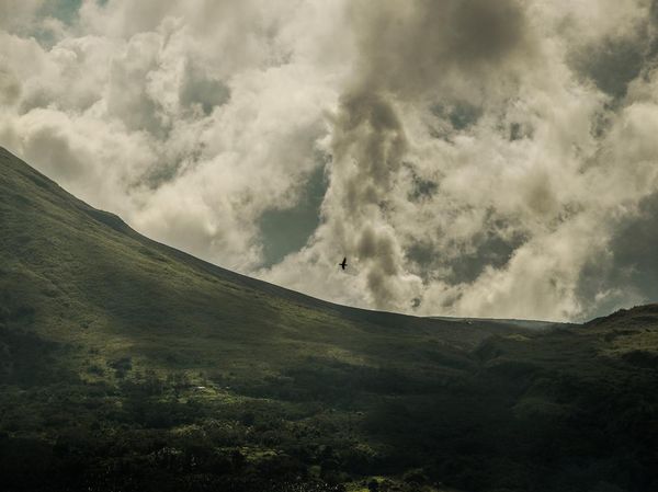 Perhatian! Status Gunung Lokon Sulut Naik Jadi Siaga