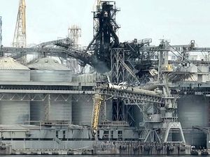 Rudal Rusia Hancurkan Gudang Berisi 60 Ribu Ton Biji-bijian di Ukraina