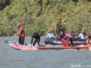 Kisah Kopaska Selami Bangkai Kapal PD II di Cilacap: Ada Lubang-lubangnya!