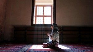 Doa dan Dzikir Setelah Sholat Istikharah, Bisa Diamalkan Ketika Merasa Bimbang