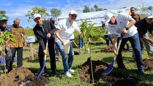 Aksi Tanam 6.600 Pohon di Titik 0 Km Sungai Ciliwung