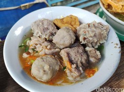 Bikin Kaget Sekaligus Ngakak, Netizen Ini Makan Bakso Habis Rp 1,4 Miliar