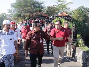 Penanganan Retak di Tebing Pura Batu Bolong Diusulkan ke Kemen PUPR Penanganan Retak di Tebing Pura Batu Bolong Diusulkan ke Kemen PUPR