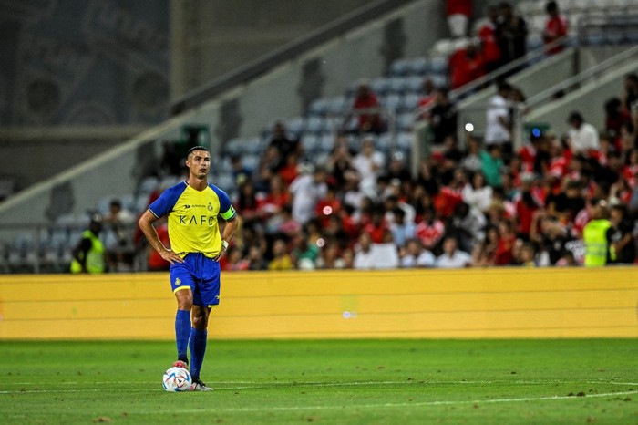 Al Nassrs Portuguese forward Cristiano Ronaldo looks on after Benficas Portuguese forward Goncalo Ramos scored during the Algarve Cup football match between Al Nassr and SL Benfica at Algarve stadium in Loule on July 20, 2023. (Photo by Patricia DE MELO MOREIRA / AFP)