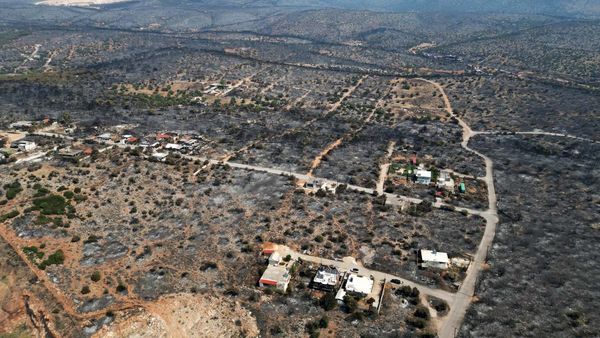 Foto Udara Dampak Kebakaran Hutan di Yunani