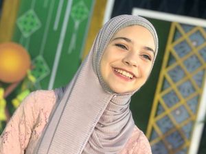7 Potret Cantik Isabelle Tramp, Putri Ayu Azhari Finalis Gadis Sampul 2023 7 Potret Cantik Isabelle Tramp, Putri Ayu Azhari Finalis Gadis Sampul 2023