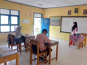 Cerita Kepala SMAN7 Merangin, Siswa Baru Cuma 4-Terancam Ditutup Imbas Zonasi Cerita Kepala SMAN7 Merangin, Siswa Baru Cuma 4-Terancam Ditutup Imbas Zonasi