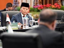 Al-Quran Diinjak di Swedia, HNW Minta OKI-Liga Muslim Dunia Tegas