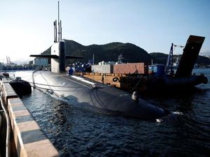 Korut Ancam Respons Nuklir Usai Kapal Selam Nuklir AS Berlabuh di Korsel Korut Ancam Respons Nuklir Usai Kapal Selam Nuklir AS Berlabuh di Korsel