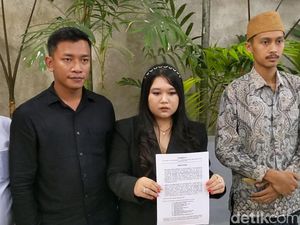 Tim Hotman 911 Datangi Polres Tulungagung Tanyakan Kasus Pembunuhan Pasutri Tim Hotman 911 Datangi Polres Tulungagung Tanyakan Kasus Pembunuhan Pasutri