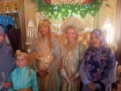 Bule Polandia Dinikahi Pria Sinjai, Boyong 26 Orang Keluarga Hadiri Resepsi