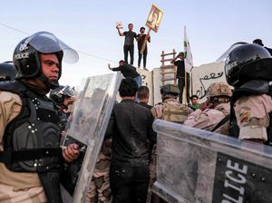 Irak Usir Duta Besar Swedia Buntut Rencana Bakar Al-Quran Irak Usir Duta Besar Swedia Buntut Rencana Bakar Al-Quran