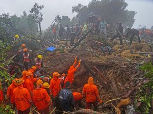 26 Orang Tewas Akibat Longsor di India, Ratusan Lainnya Masih Tertimbun 26 Orang Tewas Akibat Longsor di India, Ratusan Lainnya Masih Tertimbun