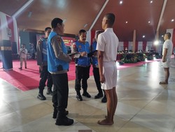 Wakapolri Pimpin Tahap Pemeriksaan Penampilan 432 Catar Akpol