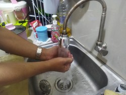 Sempat Keruh 2 Pekan, Air PAM di Mampang Jaksel Ini Jernih Lagi