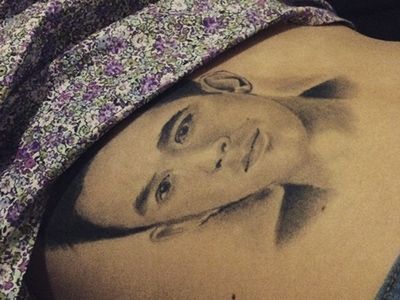 Selain Rendy Kjaernett, 10 Artis Ini Punya Tato Nama hingga Wajah Pasangan