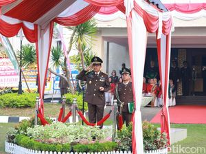 Kajati Banten Ingatkan soal Hukum Humanis dan Neralitas Hadapi Pemilu Kajati Banten Ingatkan soal Hukum Humanis dan Neralitas Hadapi Pemilu