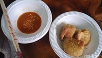 Viral! Kuotie Halal di Bandung Ini Terjual 1.000 Buah Per Hari